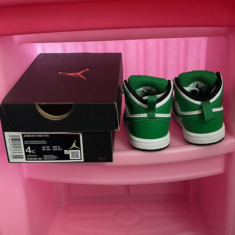 Jordan 1 Mid, Baby/Toddler size 4c